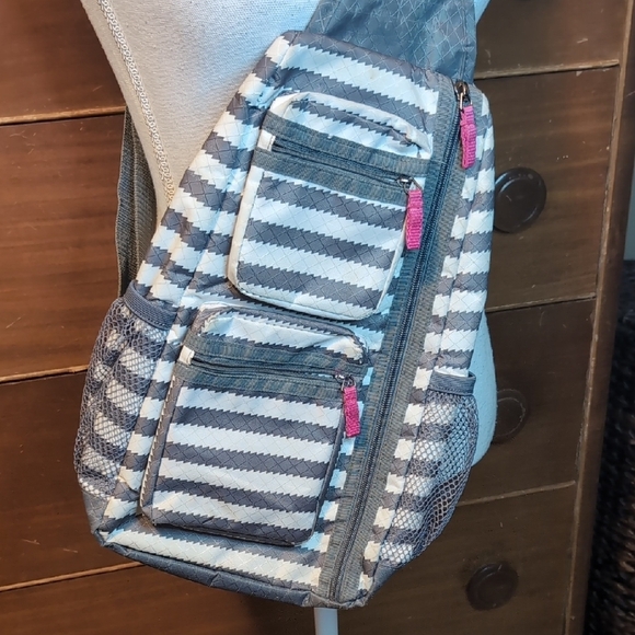Thirty-One Gray White Striped Durable Crossbody Travel Purse - Picture 2 of 12
